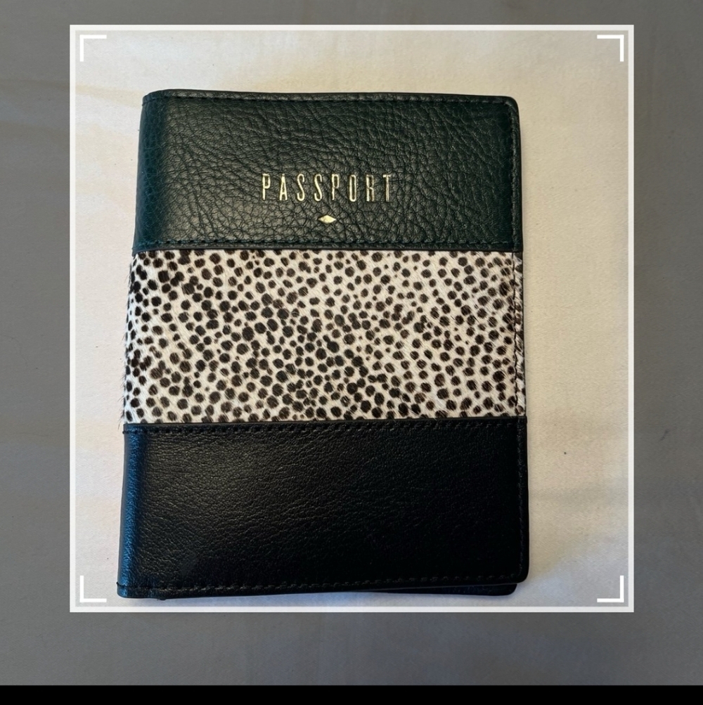 Fossil Black Leather Wallet